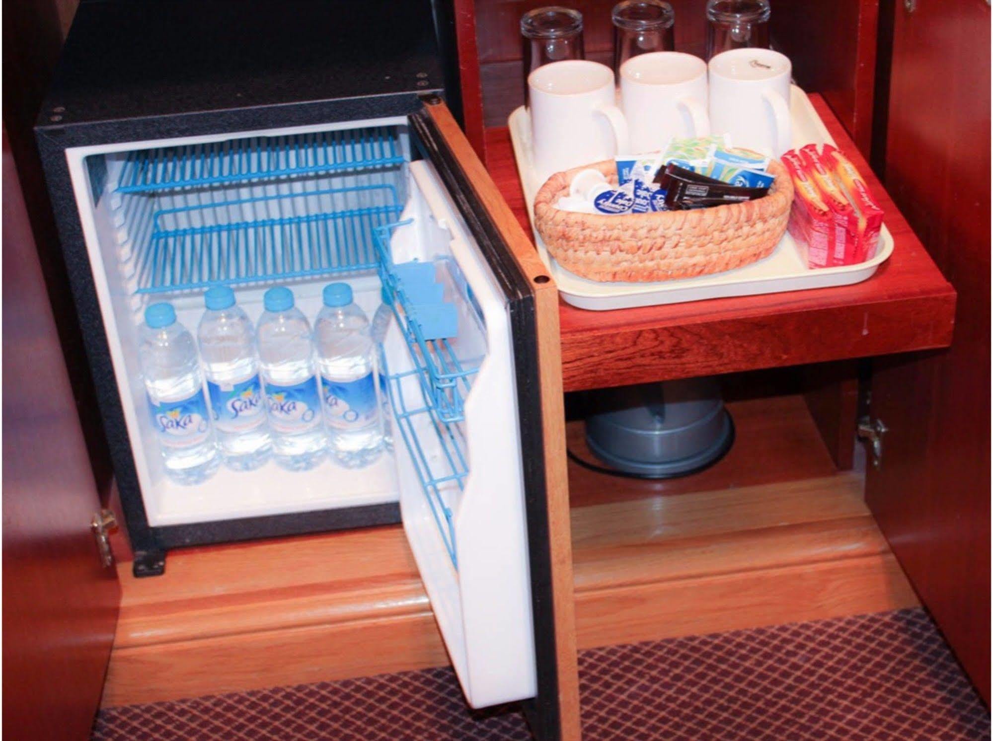 Lampton Guest House Hounslow Zewnętrze zdjęcie