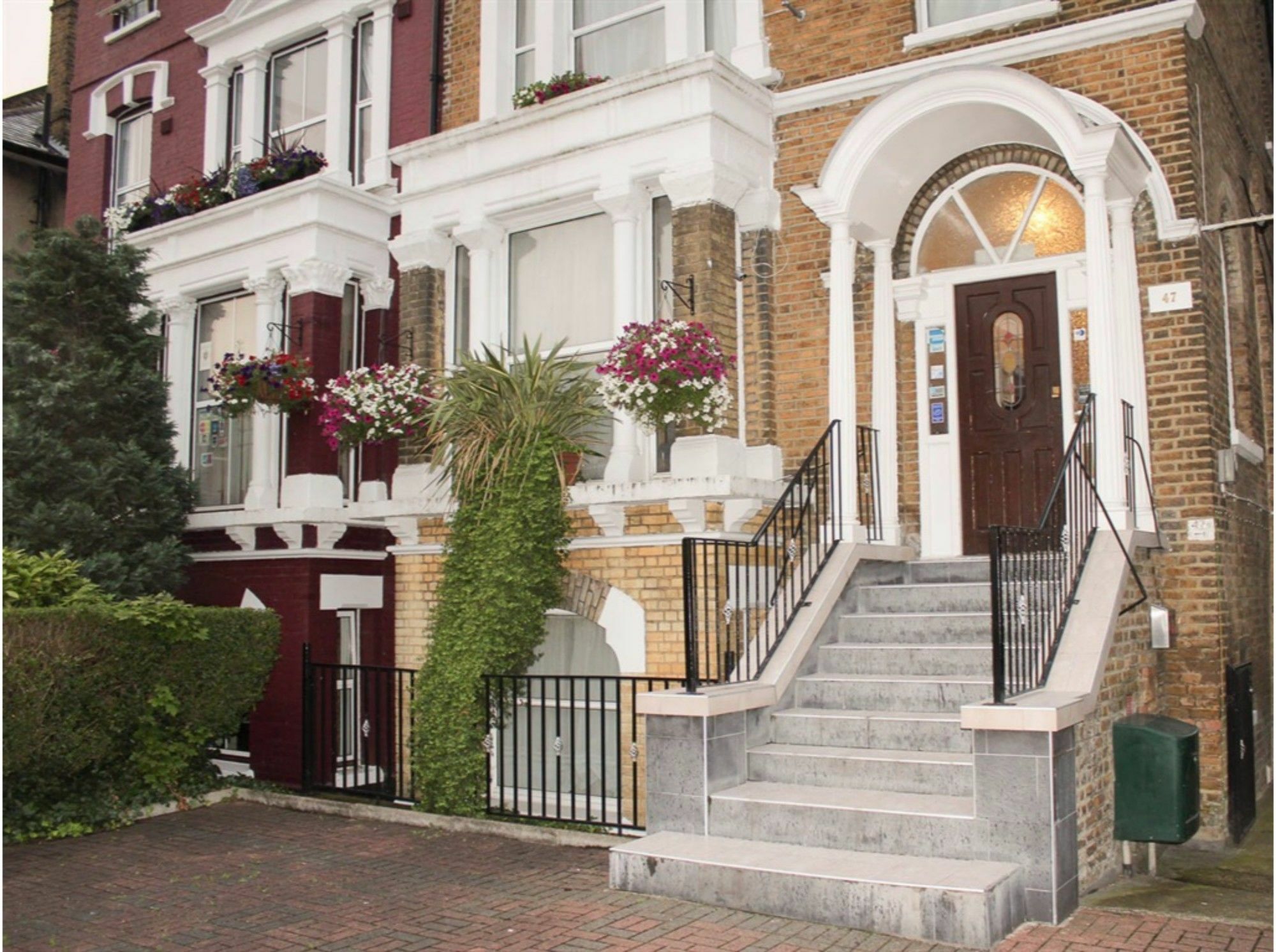 Lampton Guest House Hounslow Zewnętrze zdjęcie
