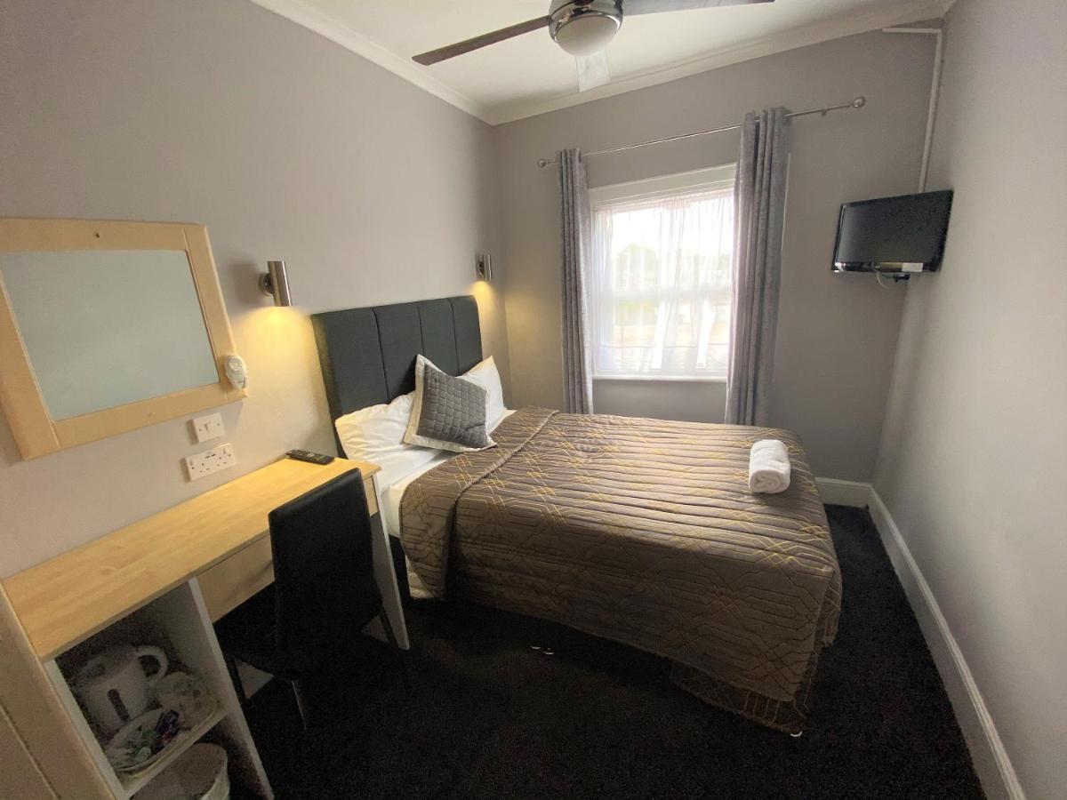 Lampton Guest House Hounslow Zewnętrze zdjęcie